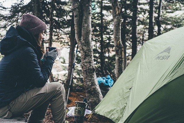 Comment maintenir sa forme pendant vos vacances en camping?
