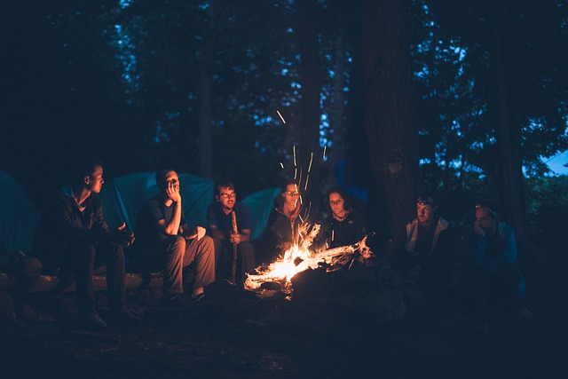 Guide du camping : conseils et ce qu’il faut emporter avec soi